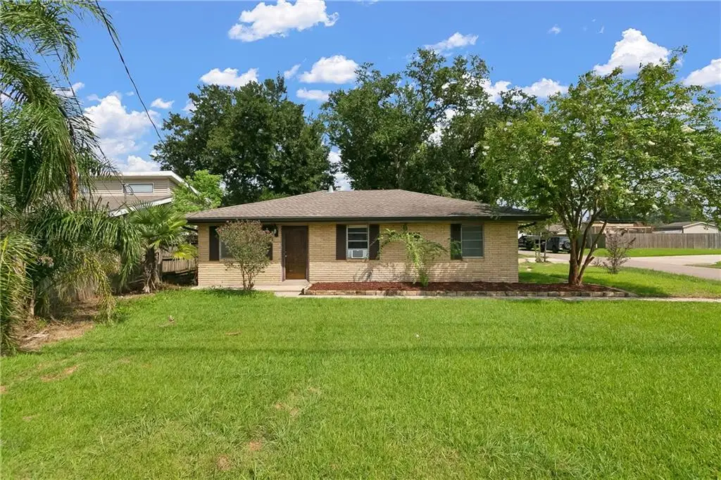 227 Barton Avenue, Luling, LA 70070 - #1