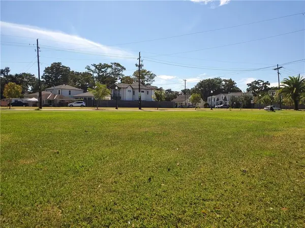 500-506 Andrews Avenue, Metairie, LA 70005