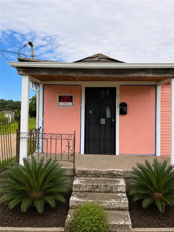 5717 N Robertson Street, New Orleans, LA 70117