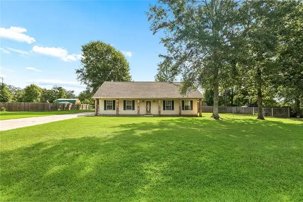 53442 Rock Ridge Drive, Loranger, LA 70446