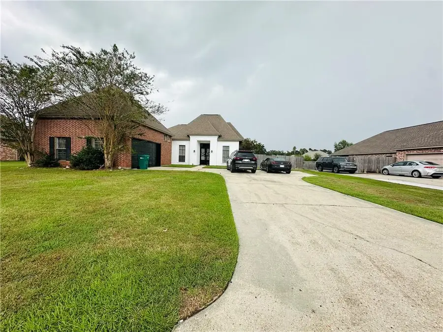 13833 Timberlake Drive, Denham Springs, LA 70726 - #3