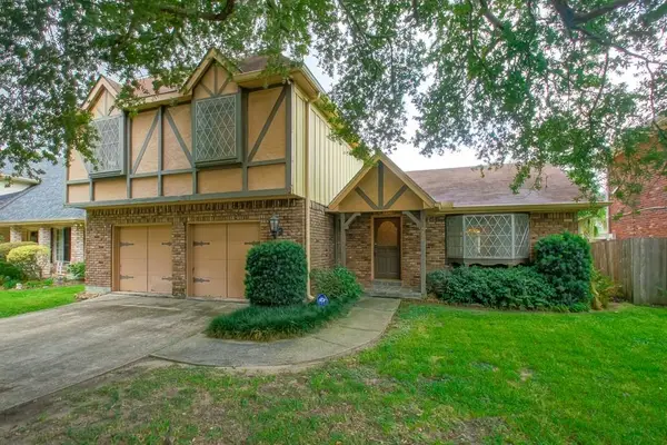 4520 Chateau Drive, Metairie, LA 70002