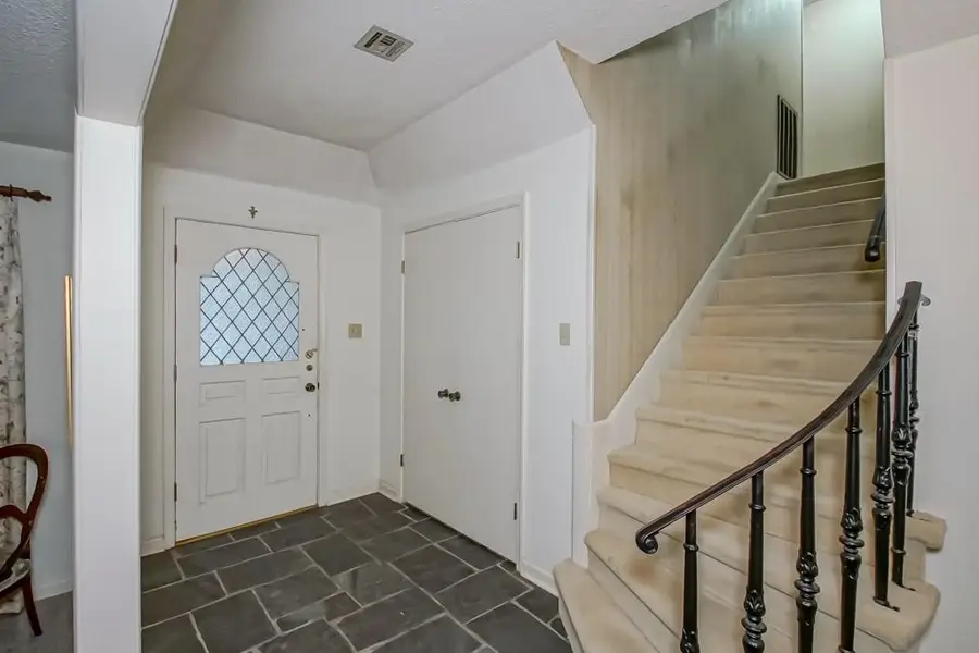 4520 Chateau Drive, Metairie, LA 70002 - #2