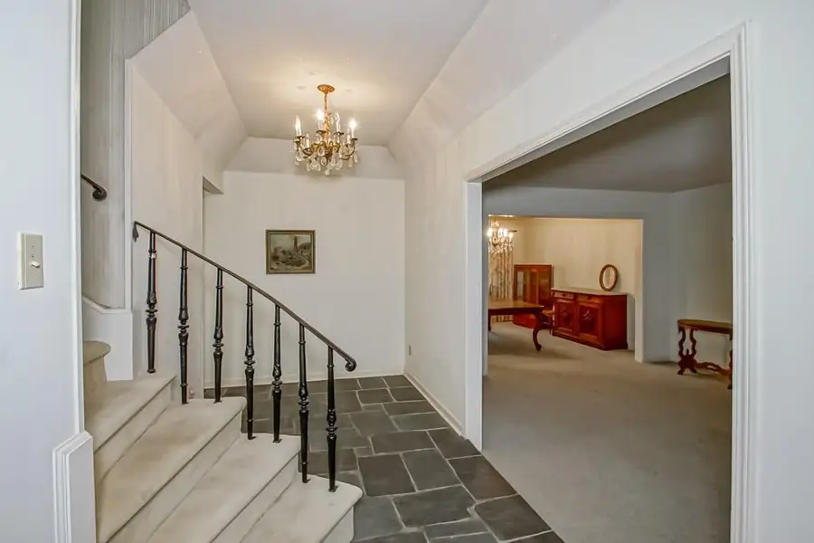 4520 Chateau Drive, Metairie, LA 70002 - #3
