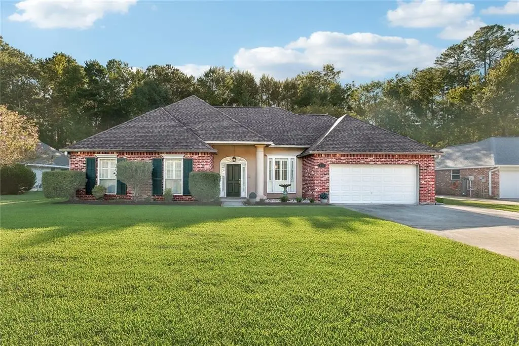 429 Westwood Drive, Mandeville, LA 70471 - #1
