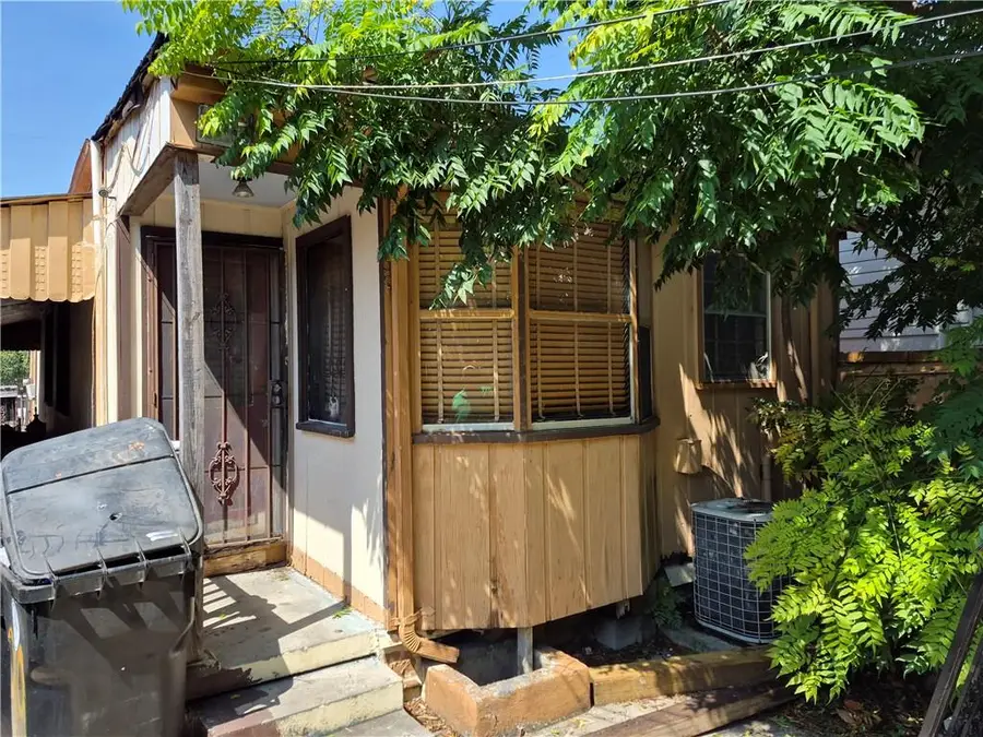819 9th Street, New Orleans, LA 70115 - #2