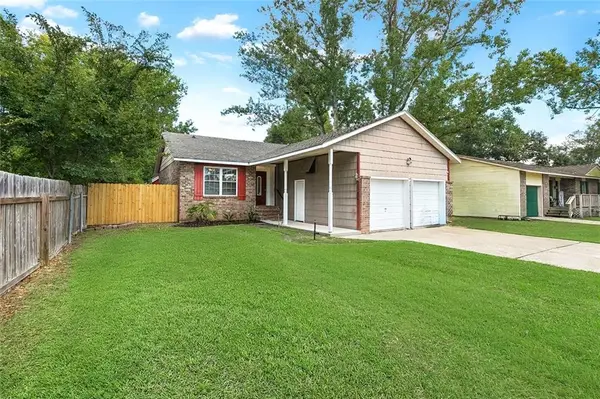 4022 Parkbrook Drive, Slidell, LA 70458