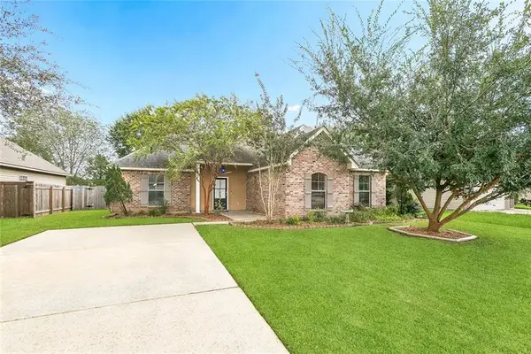 41807 E Snowball Circle, Ponchatoula, LA 70454