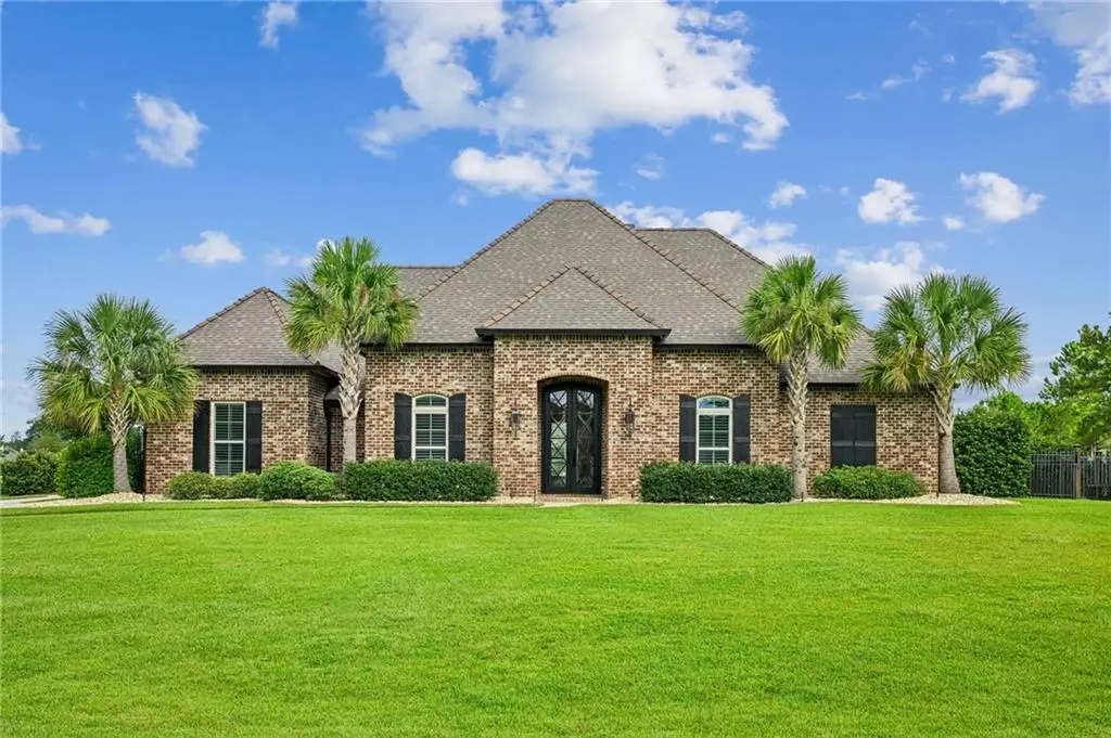 900 Pine Wild Circle, Madisonville, LA 70447 - #1