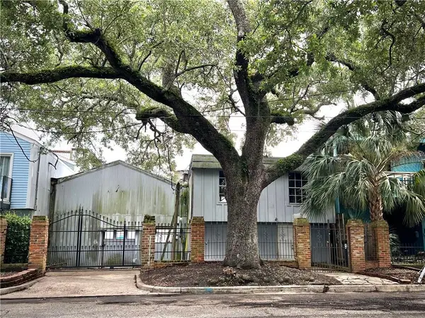 166 S Roadway Street, New Orleans, LA 70124