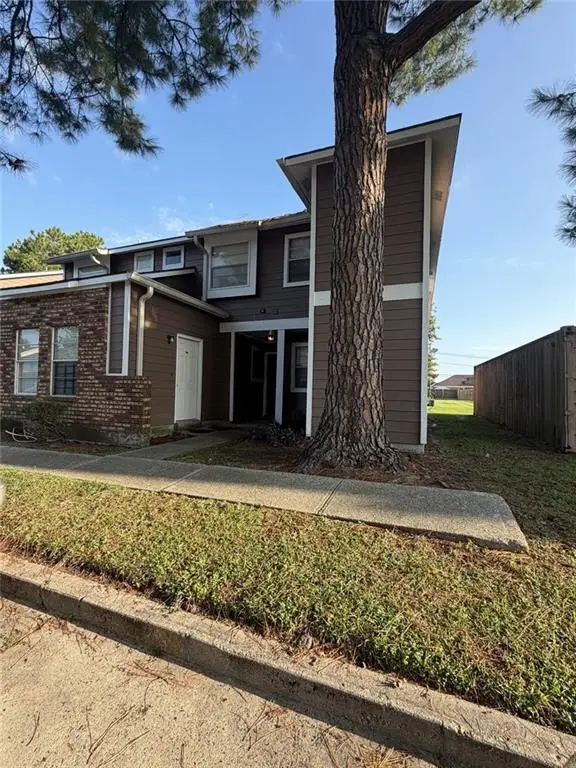 2425 Oxford Place #123, Gretna, LA 70056 - #1