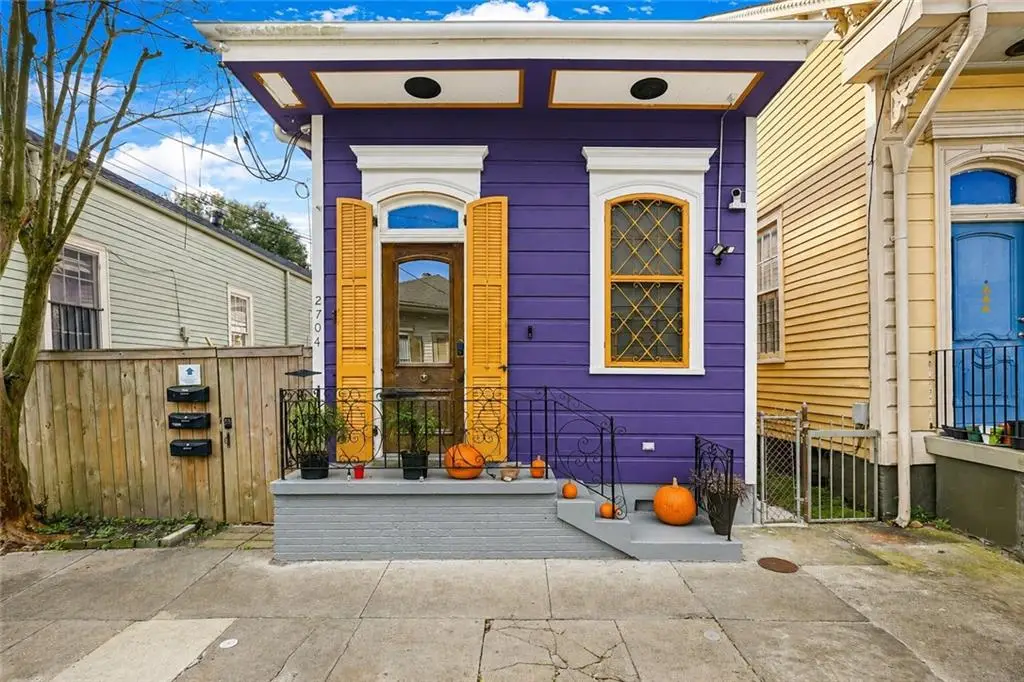 2704 Burgundy Street, New Orleans, LA 70117 - #1