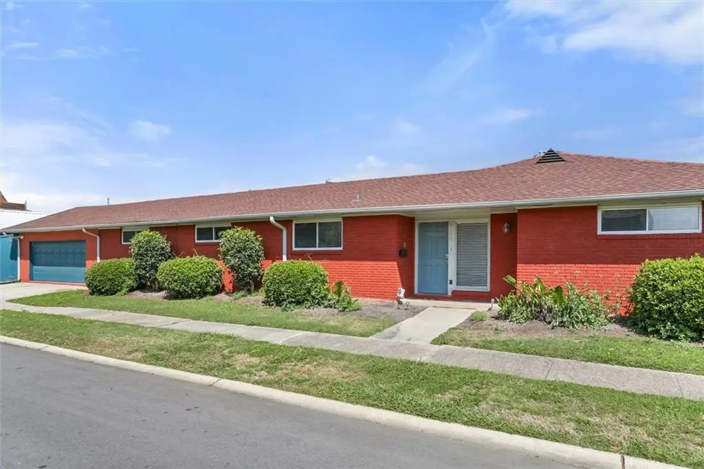 6000 Cameron Boulevard, New Orleans, LA 70122 - #1