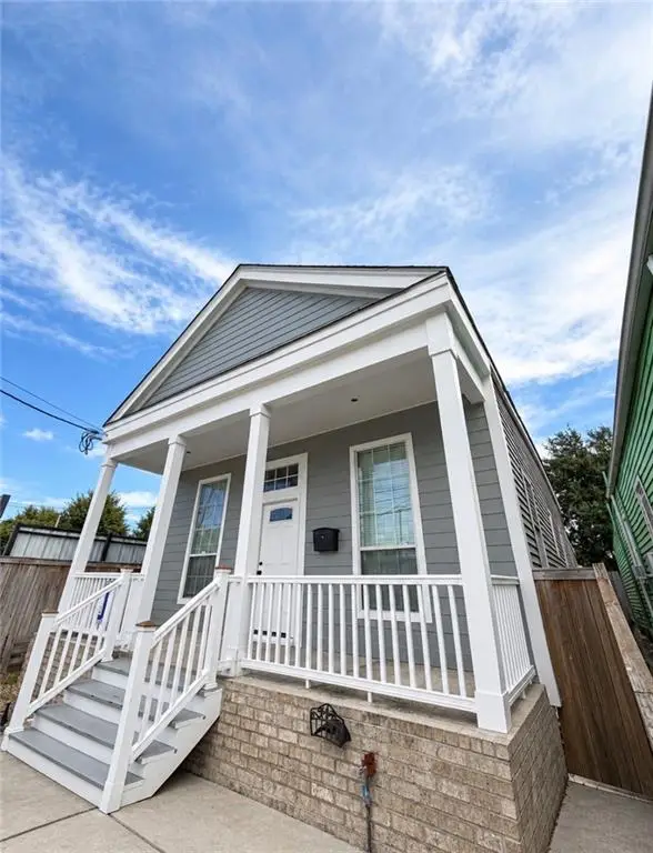 2929 Amelia Street, New Orleans, LA 70115