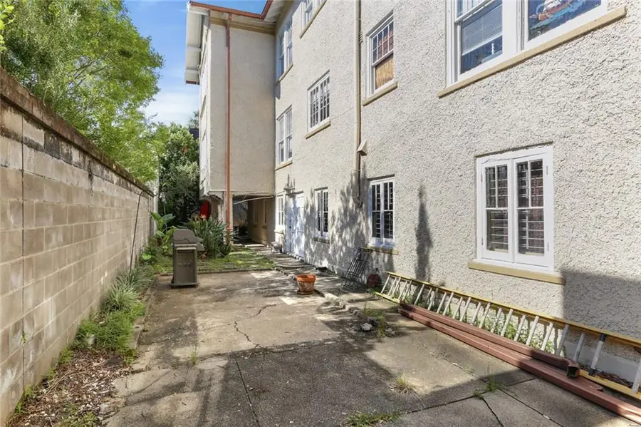 7836 Saint Charles Avenue, New Orleans, LA 70118 - #3