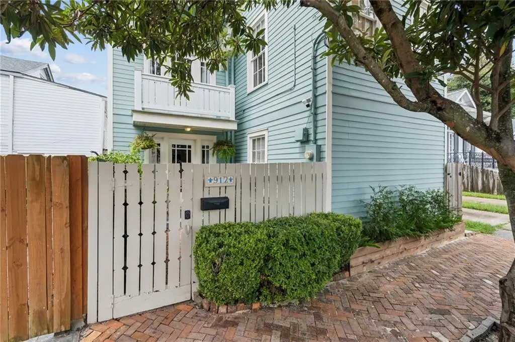 912 Amelia Street, New Orleans, LA 70115 - #1