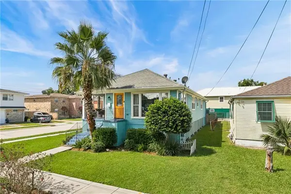6400 Painters Street, New Orleans, LA 70122