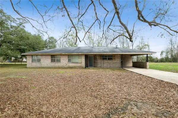 19302 Robert Road, Hammond, LA 70401