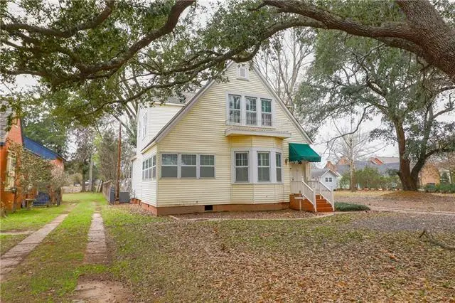 300 Williams Avenue, Natchitoches, LA 71457 - #1