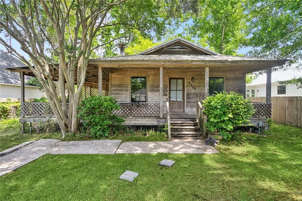 1315 America Street, Mandeville, LA 70448 - #1