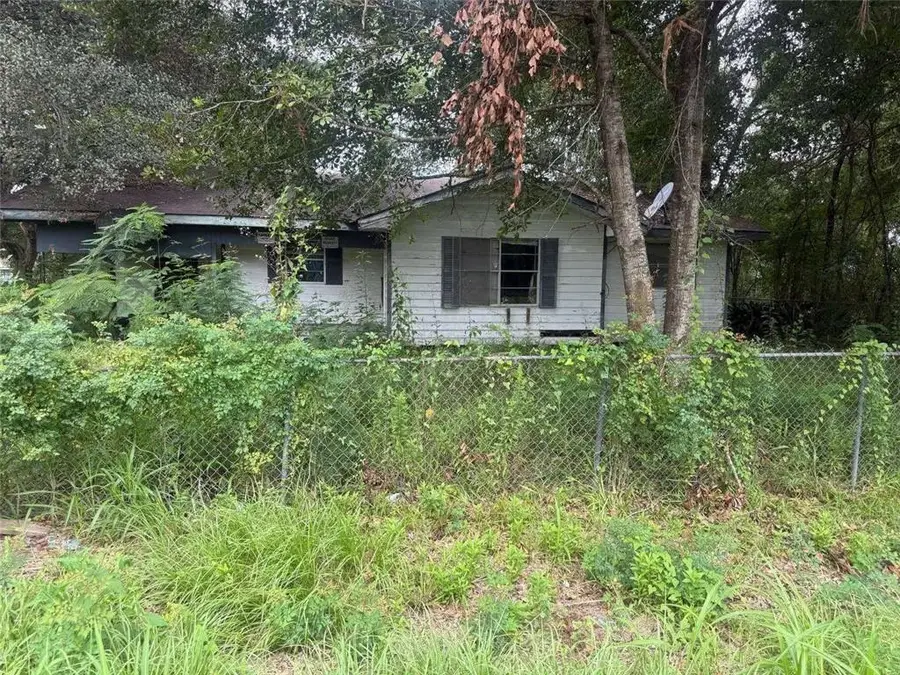 307 Stewart Street, New Iberia, LA 70563 - #2
