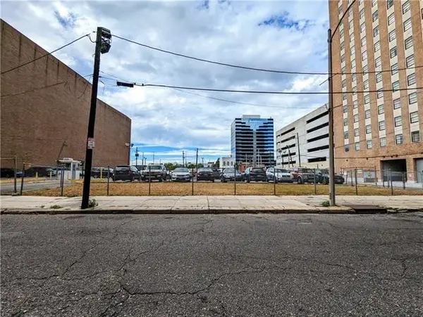 1500 Cleveland Avenue, New Orleans, LA 70112