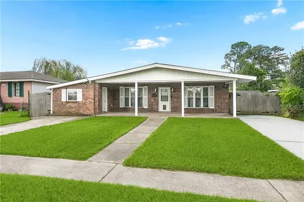 2142 Browning Lane, Terrytown, LA 70056