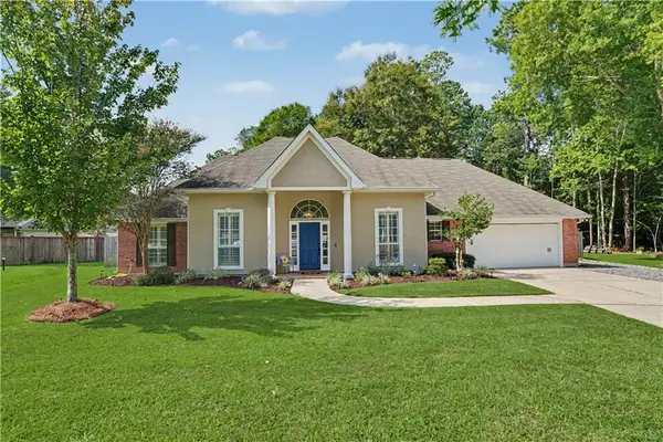 1025 Trail Court, Mandeville, LA 70448