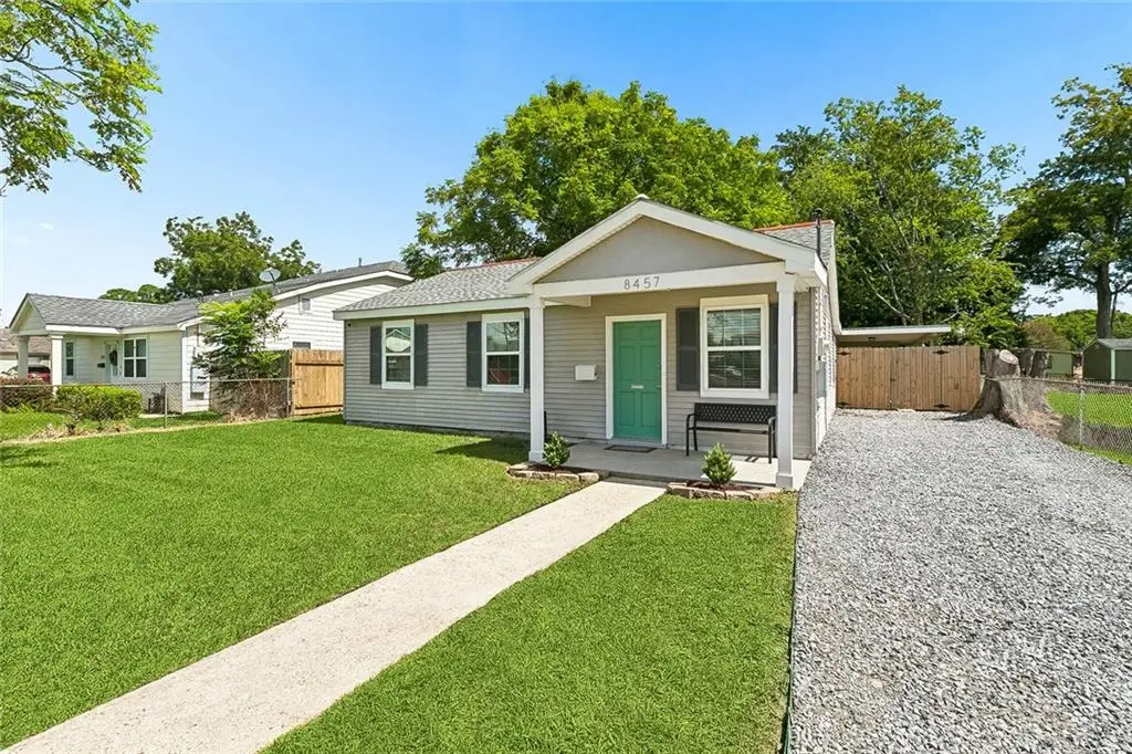 8457 Jefferson Highway, Harahan, LA 70123 - #1