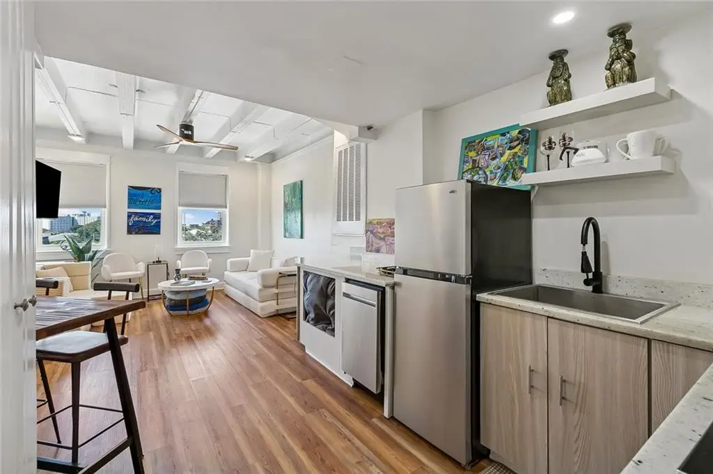 1205 St. Charles Avenue #502, New Orleans, LA 70130 - #1