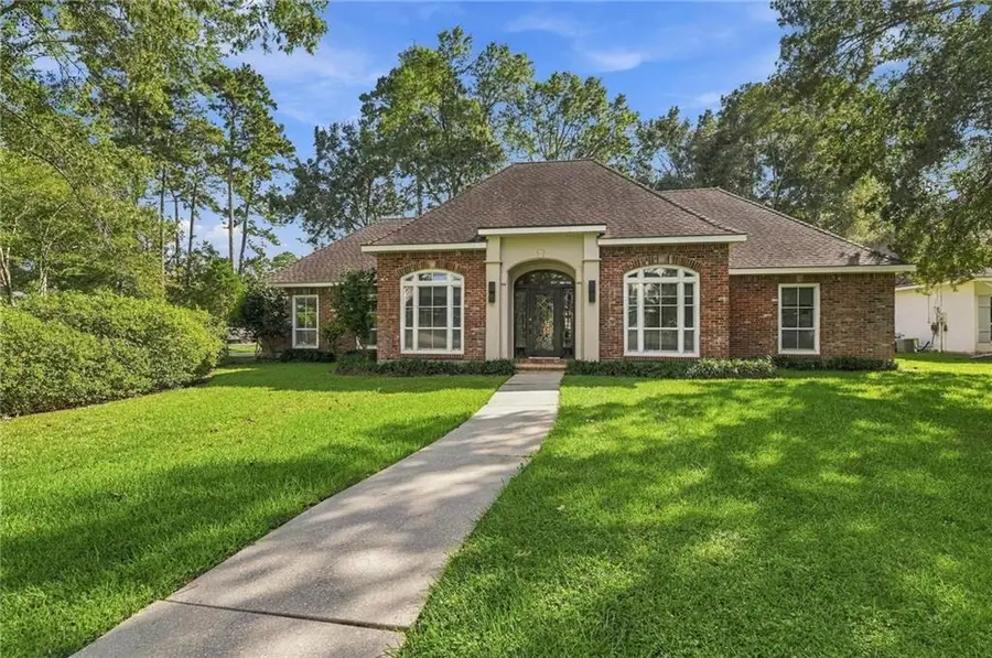 123 Fontainbleau Drive, Mandeville, LA 70471 - #2
