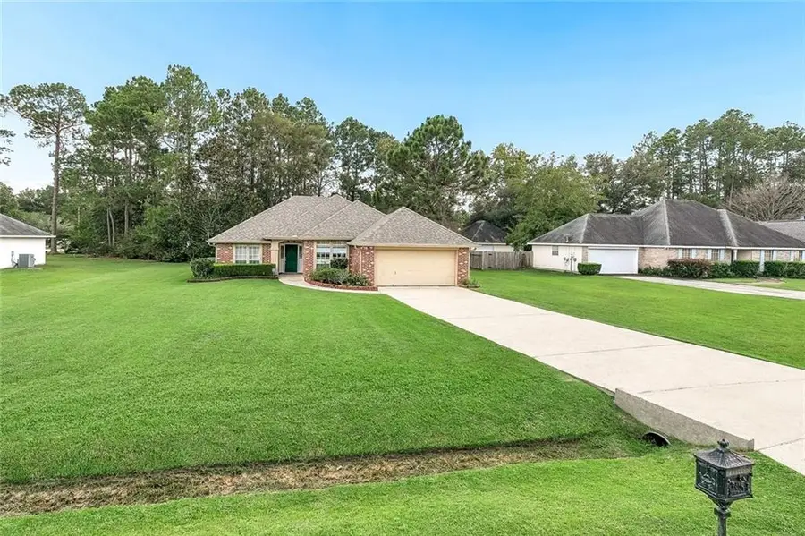 1011 Sullivan Place, Pearl River, LA 70452 - #2