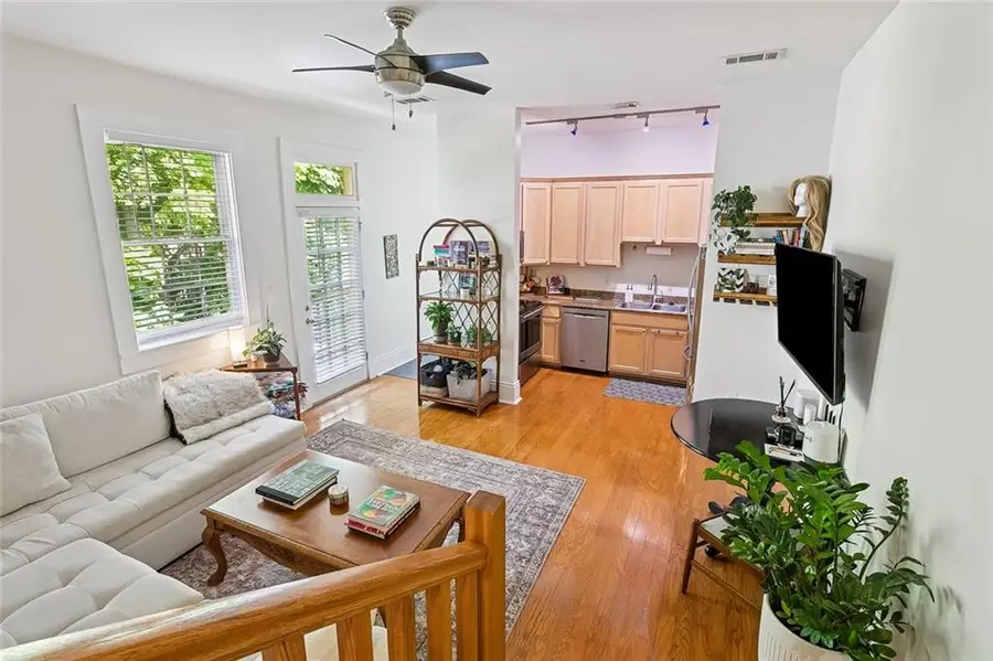 1118 Orange Street #8, New Orleans, LA 70130 - #2