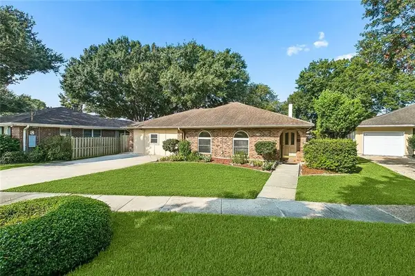 5108 Elmwood Parkway, Metairie, LA 70003