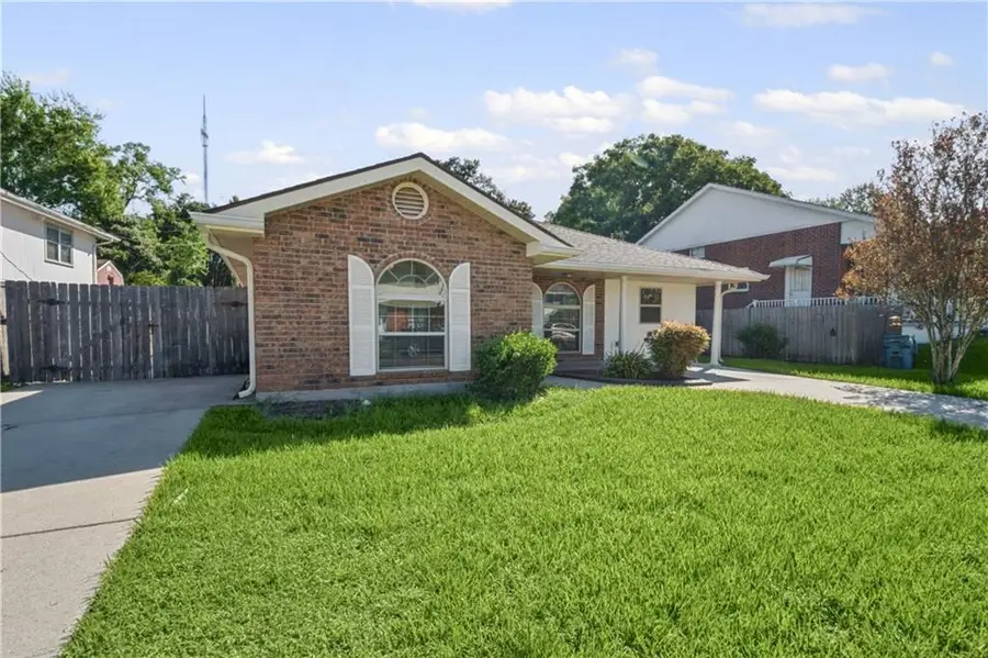 209 Apollo Street, Terrytown, LA 70056 - #2