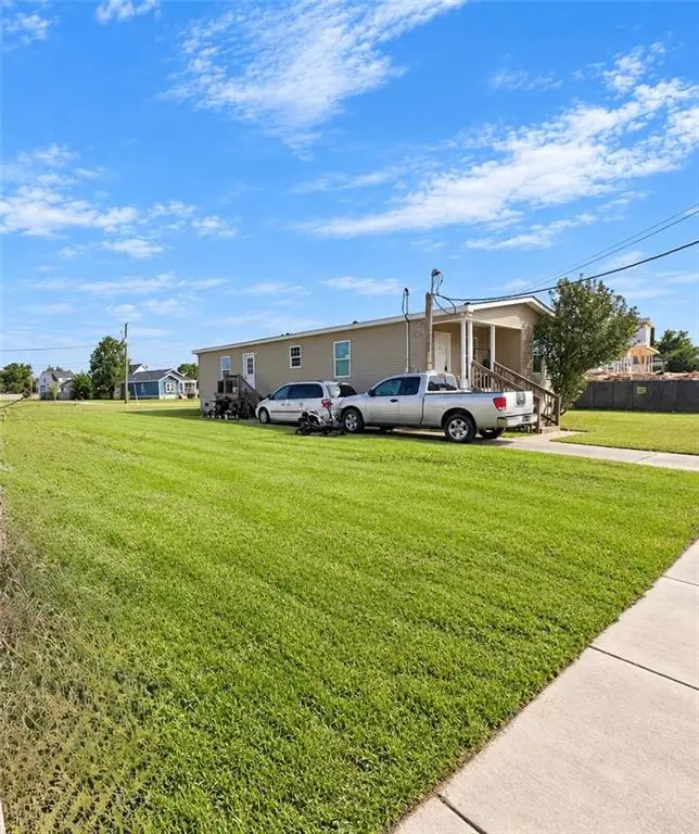 1925 Benjamin Street, Arabi, LA 70032 - #2