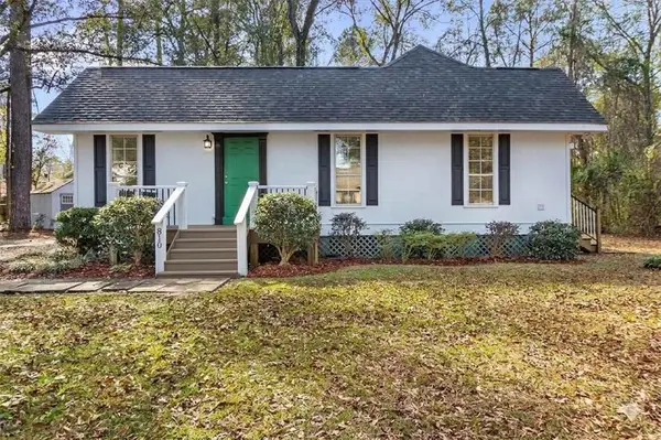 810 Armand Street, Mandeville, LA 70448