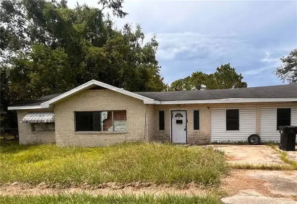 605 Pellerin Street, Jeanerette, LA 70544