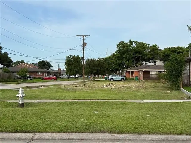 3821 Lake Villa Drive, Metairie, LA 70002 - #3