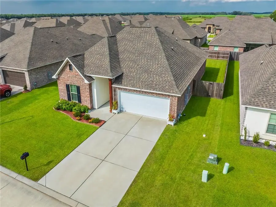 247 Magazine Loop, Thibodaux, LA 70301 - #2