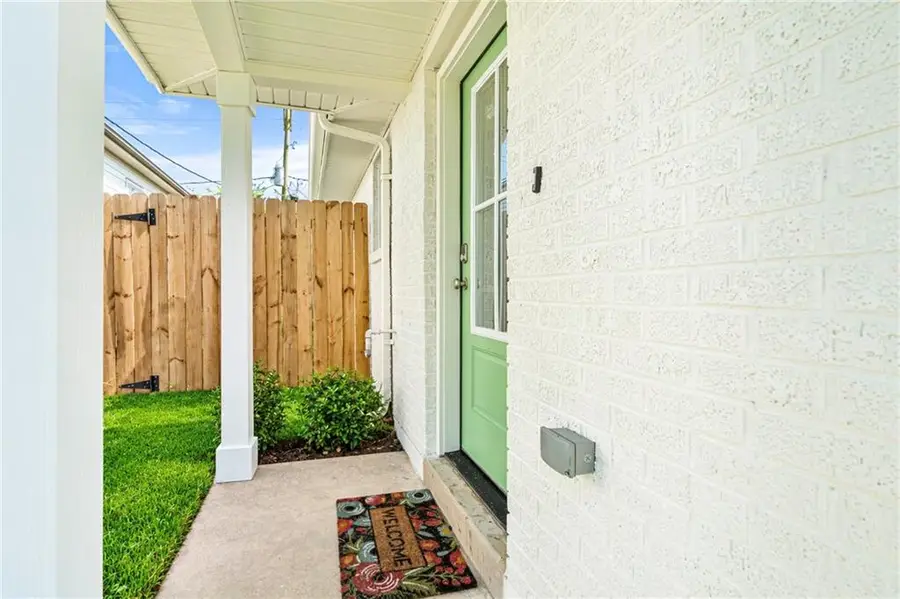 1513 Schnell Drive, Arabi, LA 70032 - #3