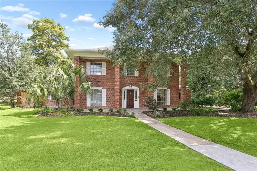 733 Fairfield Avenue, Gretna, LA 70056 - #2