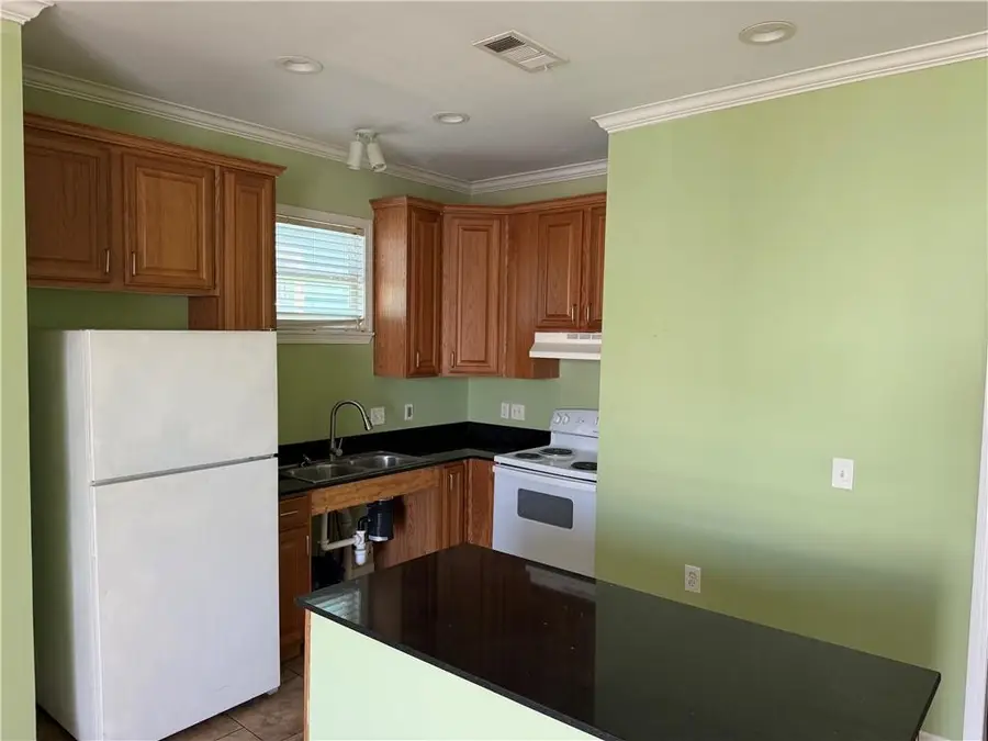 3258 St. Thomas Street, New Orleans, LA 70115 - #3