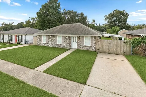 1304 Green Avenue, St Bernard, LA 70085