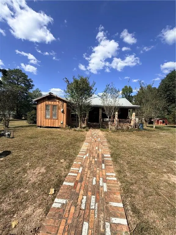 154 Charlie Coleman Road, Pollock, LA 71467