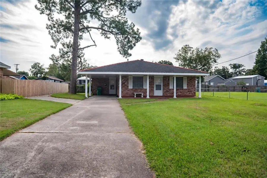 569 Avenue E Avenue, Westwego, LA 70094 - #2