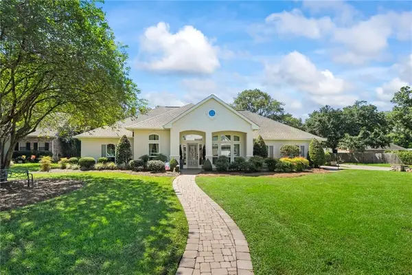 140 Oak Island Boulevard, Mandeville, LA 70448
