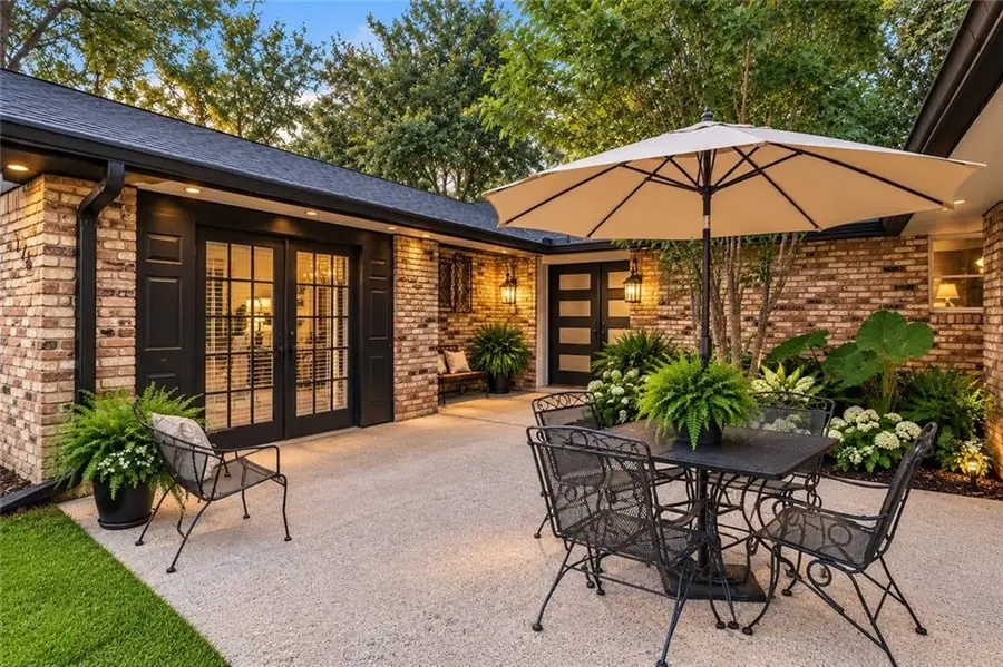 326 Robin Hood Drive, Covington, LA 70433 - #2