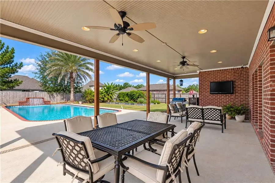 13813 Timberlake Drive, Denham Springs, LA 70726 - #2