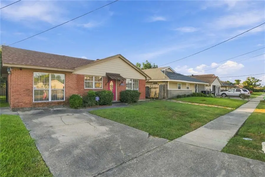 5708 Providence Place, New Orleans, LA 70126 - #2